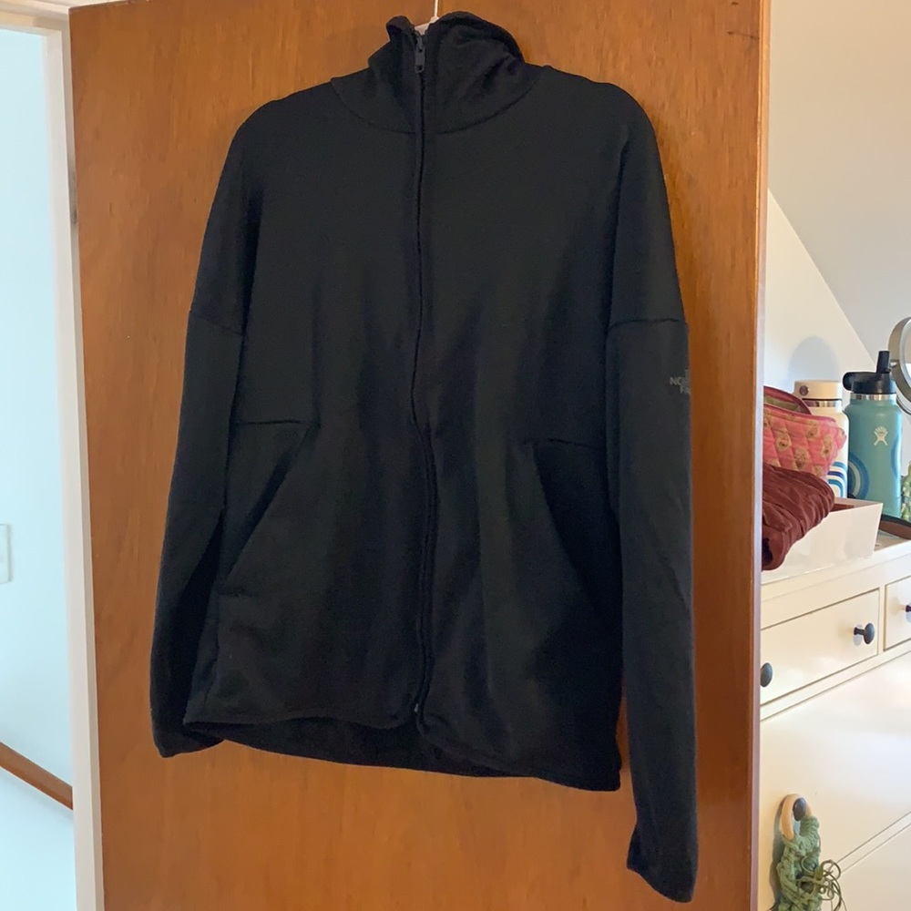 The North Face women’s ski / hiking sweatshirt M